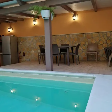 Ivana Home-3