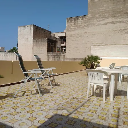Una Terrazza Nel Sole A Trapani-2