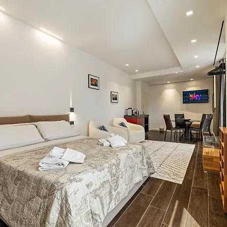 Qui Vicino Boutique Rooms And Suites-2